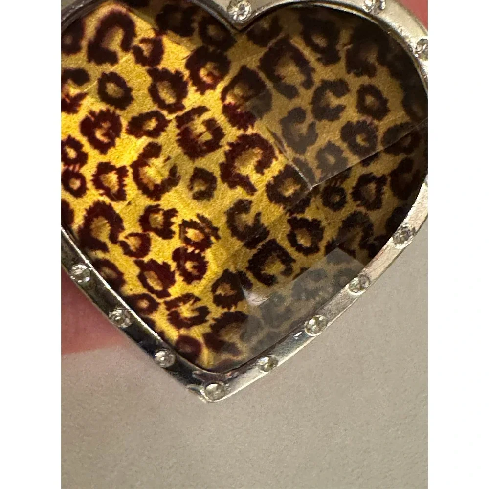 Leopard Print‎ Heart Keychain Silver Tone Rhinestone Accent Charm Key Ring